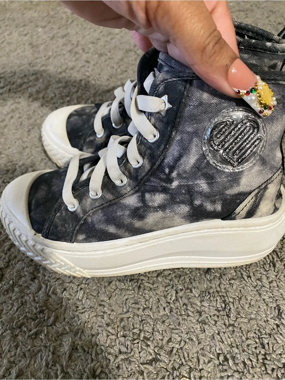 Girls size 13 Kids' High-Top Platform Sneakers in Black Tie-Dye